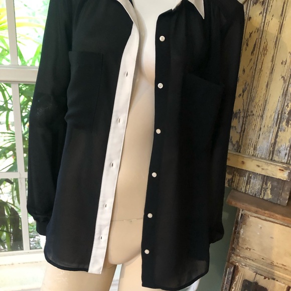 Levi’s sheer blouse - Picture 3 of 8